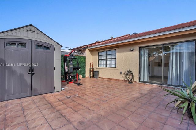 1330 SW 135th Ct, Miami, FL 33184