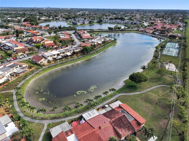 1330 SW 135th Ct, Miami, FL 33184