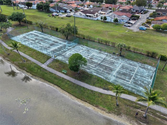 1330 SW 135th Ct, Miami, FL 33184