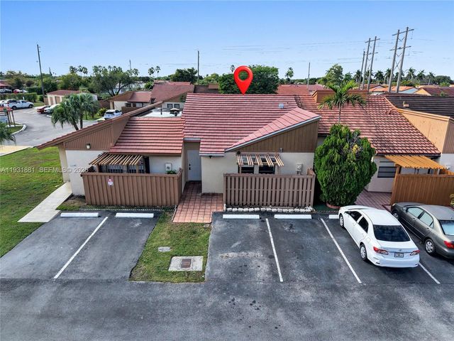 1330 SW 135th Ct, Miami, FL 33184