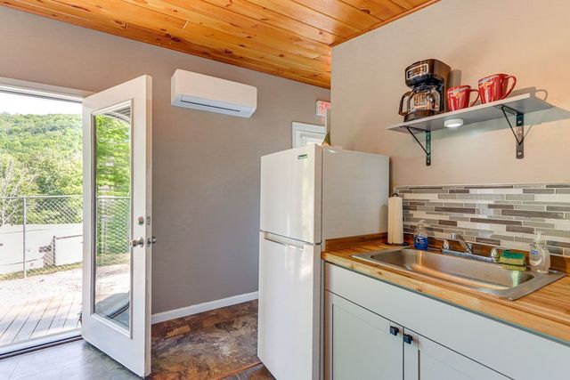 198 Butternut Lane, Blairsville, GA 30512