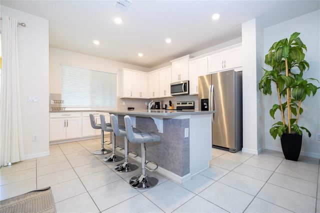 2194 FLEMING MIST PLACE, Kissimmee, FL 34747