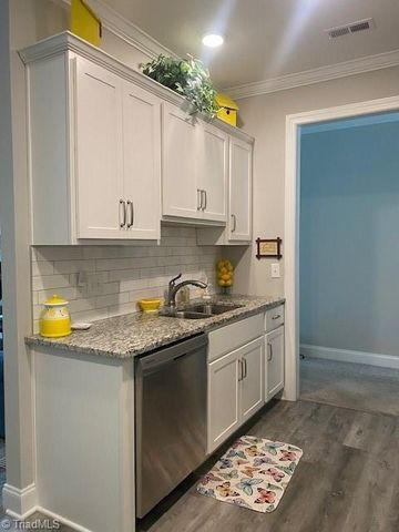 397 Northbridge Drive, High Point, NC 27265