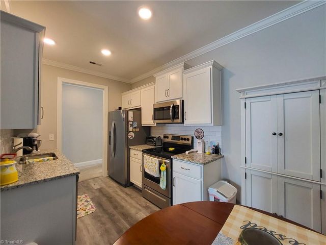 397 Northbridge Drive, High Point, NC 27265
