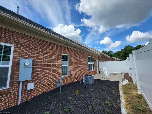 397 Northbridge Drive, High Point, NC 27265