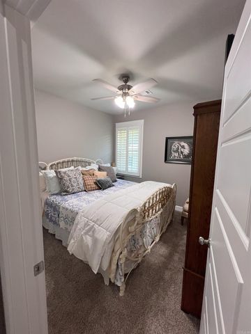 1817 Janie Francis Drive, Russellville, AR 72801