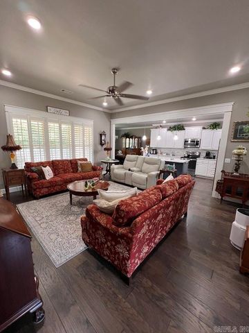 1817 Janie Francis Drive, Russellville, AR 72801