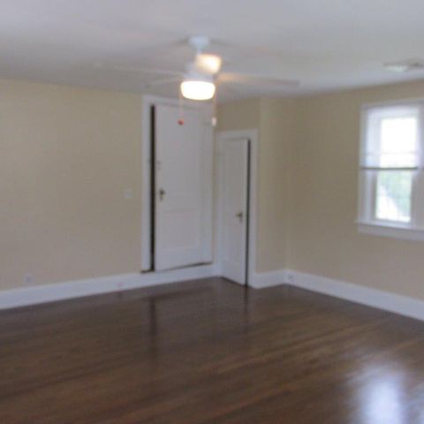 5240 Hawthorne RD, Roanoke, VA 24012