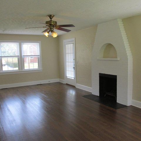 5240 Hawthorne RD, Roanoke, VA 24012