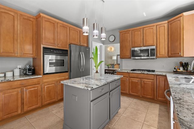 9731 Southern Oaks Court, Portage, MI 49002