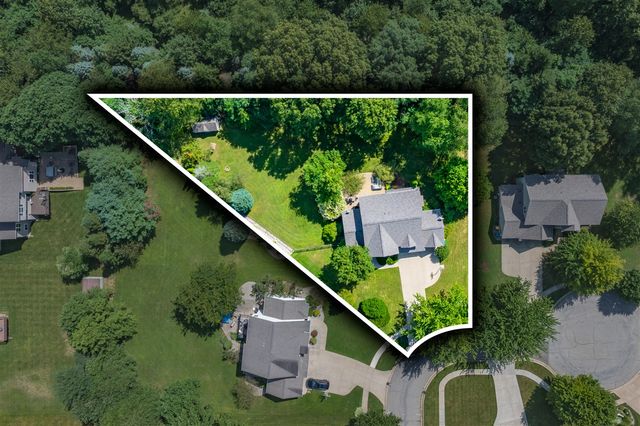 9731 Southern Oaks Court, Portage, MI 49002