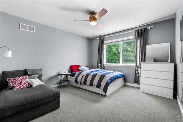 9731 Southern Oaks Court, Portage, MI 49002