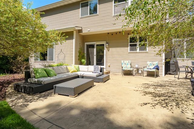 9731 Southern Oaks Court, Portage, MI 49002