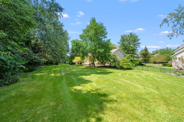 9731 Southern Oaks Court, Portage, MI 49002