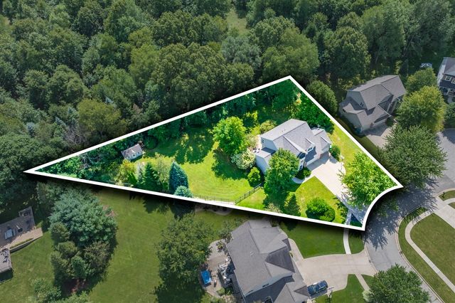 9731 Southern Oaks Court, Portage, MI 49002
