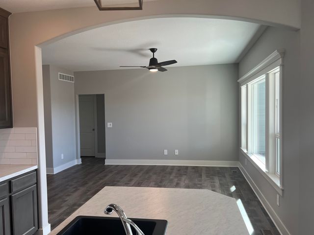 2323 S Hickory Creek St, Wichita, KS 67235