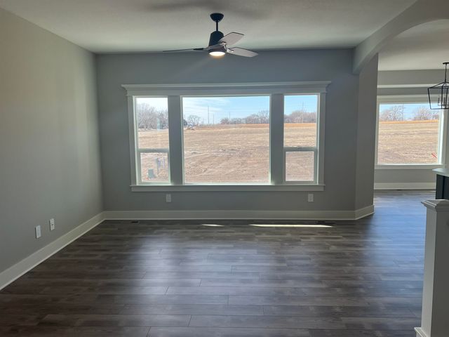 2323 S Hickory Creek St, Wichita, KS 67235