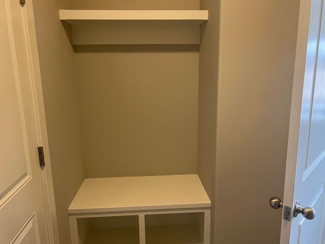 2323 S Hickory Creek St, Wichita, KS 67235