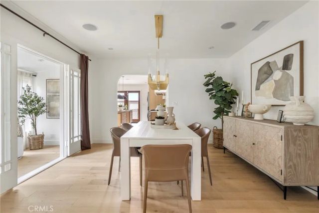 1519 Courtney Avenue, Los Angeles, CA 90046