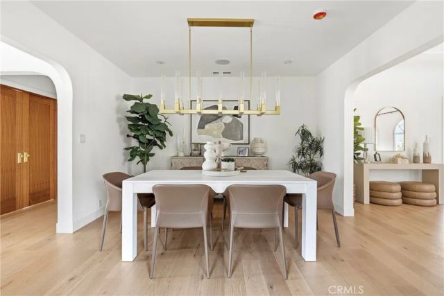 1519 Courtney Avenue, Los Angeles, CA 90046