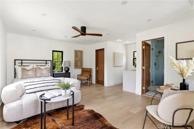 1519 Courtney Avenue, Los Angeles, CA 90046