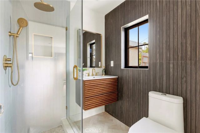 1519 Courtney Avenue, Los Angeles, CA 90046