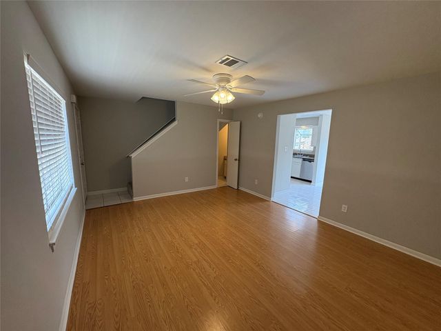 211 N Chestnut Street A, Tomball, TX 77375