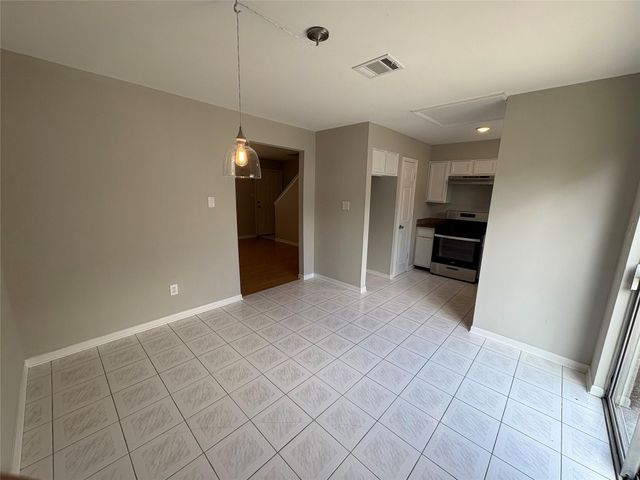 211 N Chestnut Street A, Tomball, TX 77375
