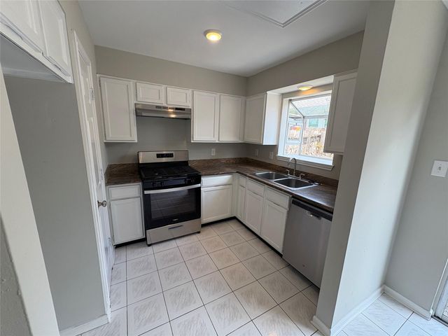 211 N Chestnut Street A, Tomball, TX 77375