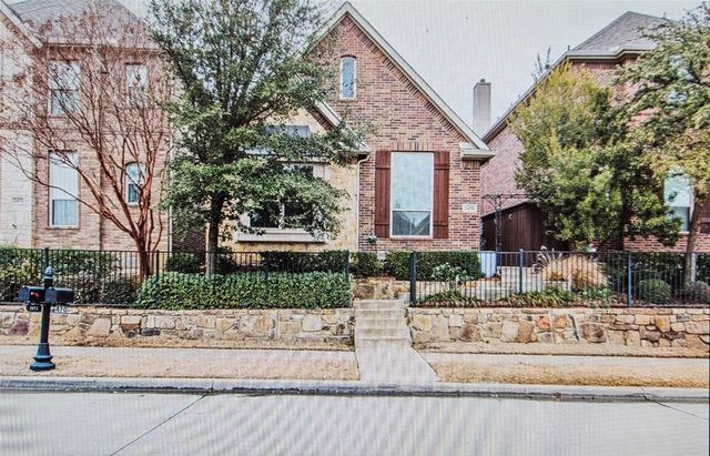 2470 Sunderland Lane, Lewisville, TX 75067