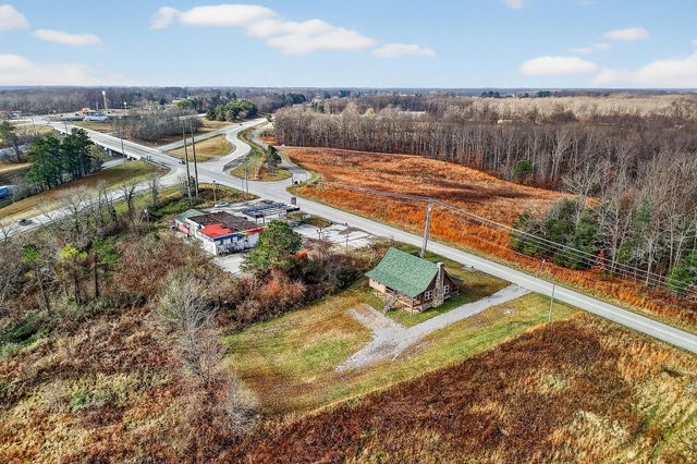 6425 Plateau Rd, Crossville, TN 38571