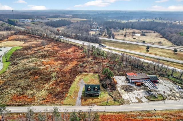 6425 Plateau Rd, Crossville, TN 38571