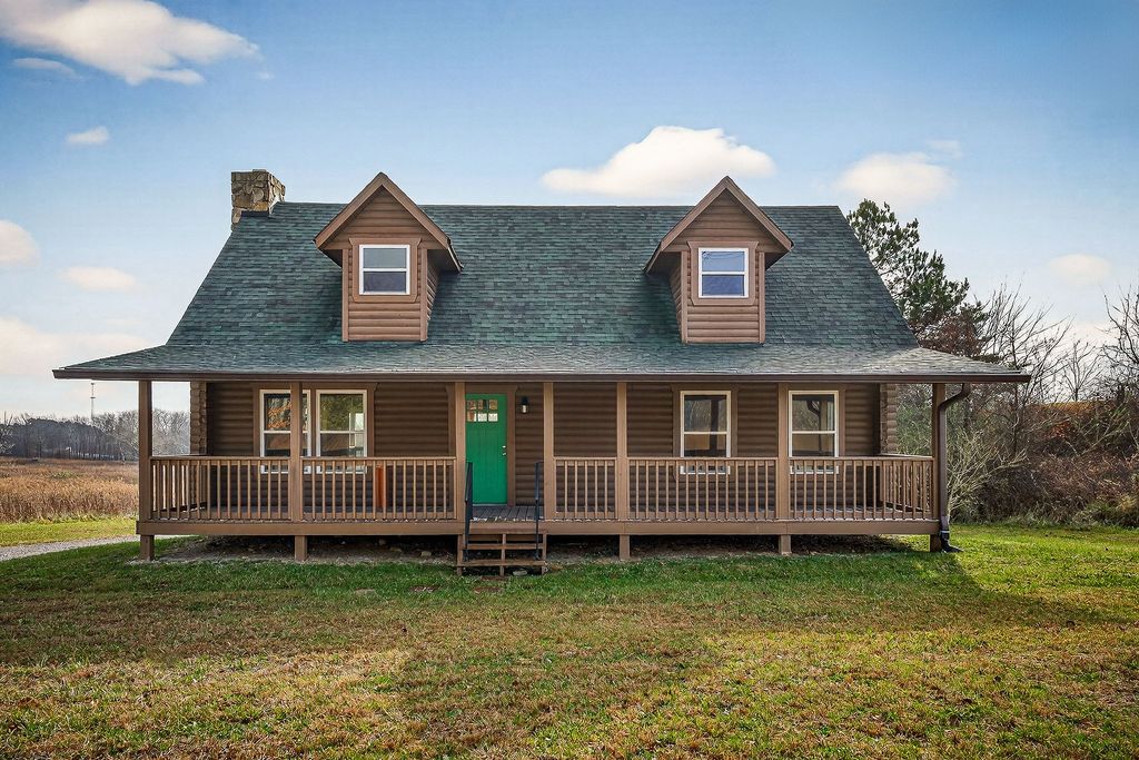 6425 Plateau Rd, Crossville, TN 38571