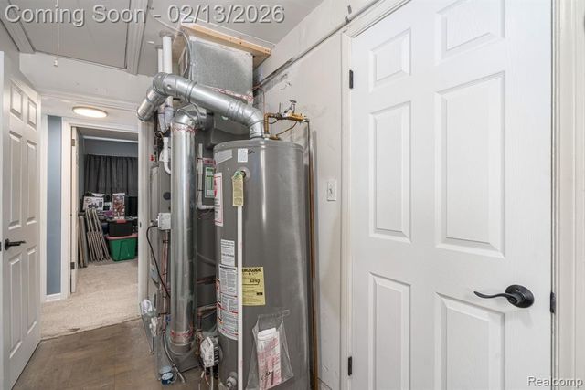 4976 Weddell Street, Dearborn Heights, MI 48125