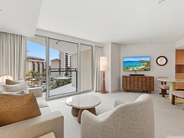 223 Saratoga Road 812, Honolulu, HI 96815