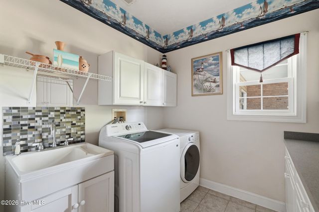 103 Smathers Drive, West End, NC 27376