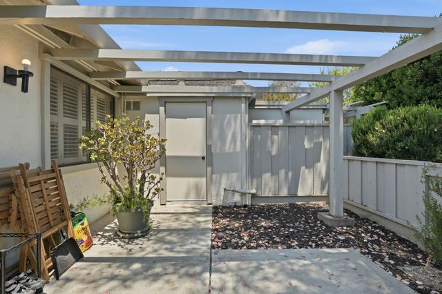 5449 Cribari Green, San Jose, CA 95135