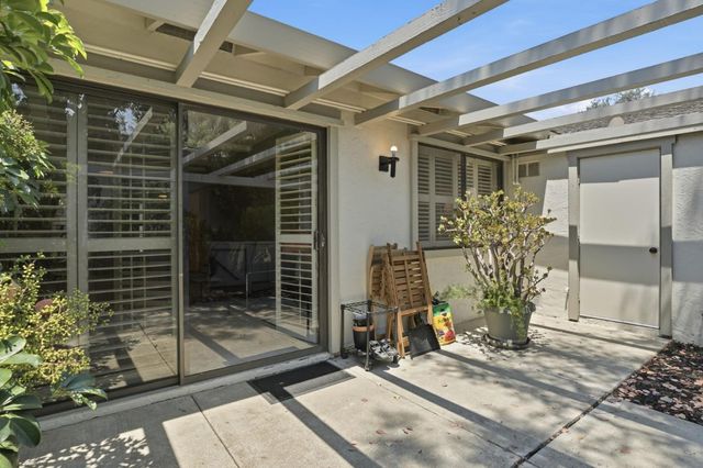 5449 Cribari Green, San Jose, CA 95135