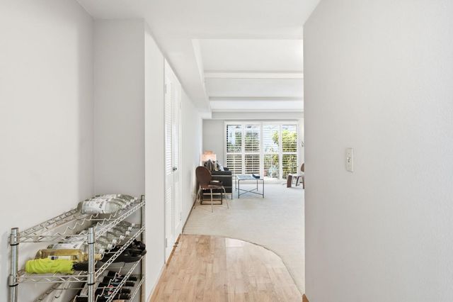 5449 Cribari Green, San Jose, CA 95135