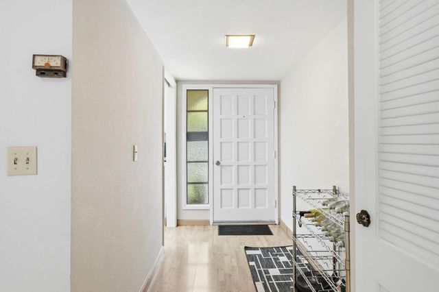5449 Cribari Green, San Jose, CA 95135