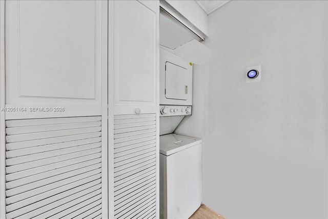 9225 SW 87th Avenue A12, Miami, FL 33176