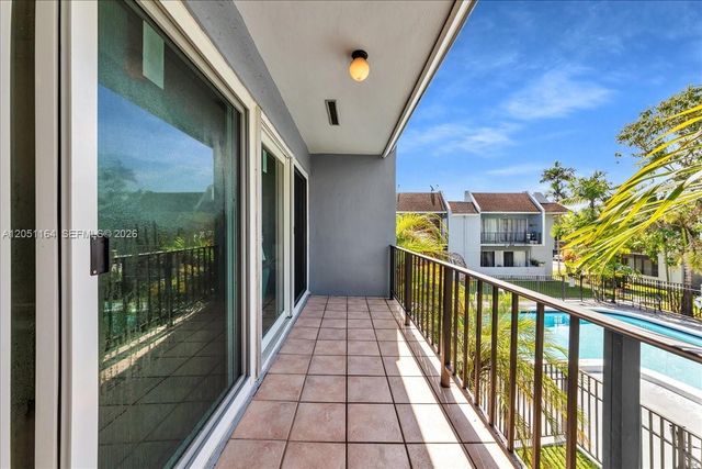 9225 SW 87th Avenue A12, Miami, FL 33176