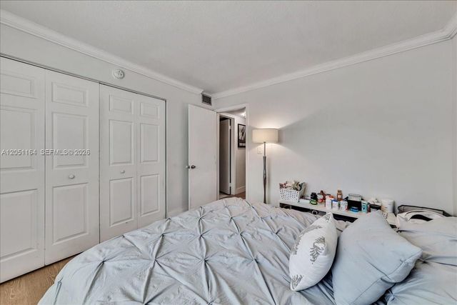 9225 SW 87th Avenue A12, Miami, FL 33176
