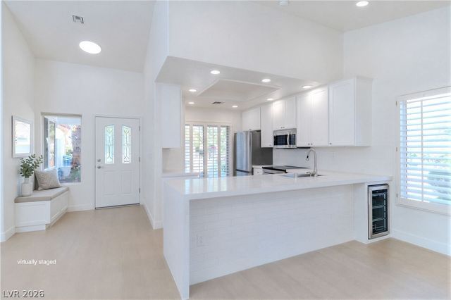 9217 January Drive, Las Vegas, NV 89134