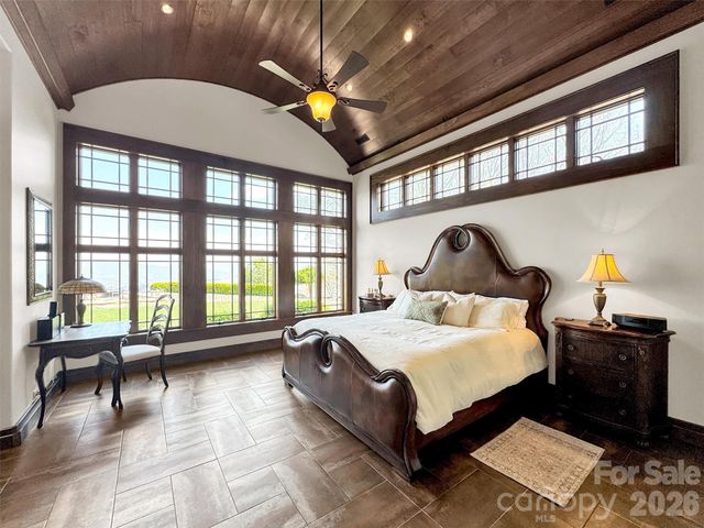 93 Lombard Street, Waynesville, NC 28786