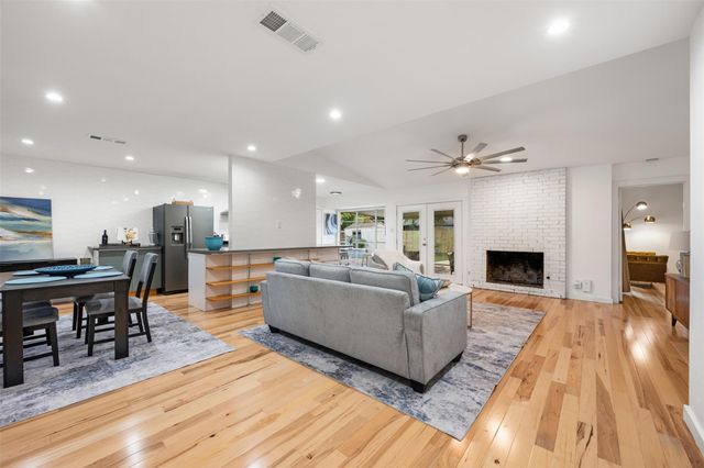 9910 Faylin DR, Austin, TX 78753