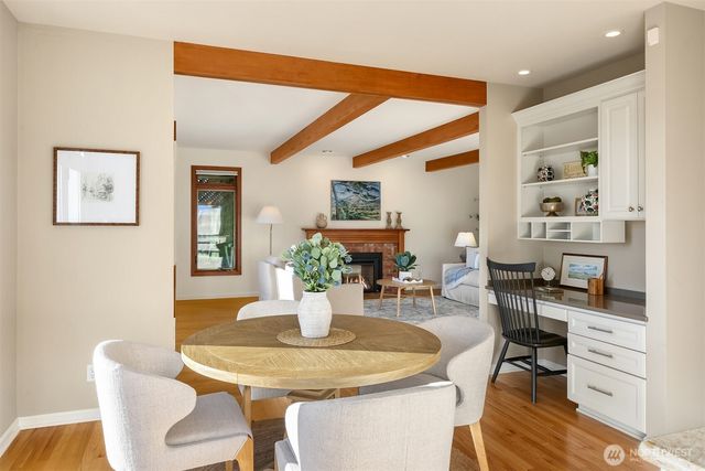 1245 High School Road NE, Bainbridge Island, WA 98110