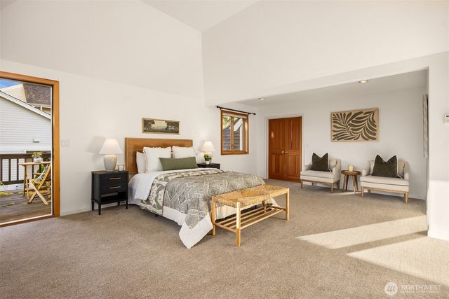 1245 High School Road NE, Bainbridge Island, WA 98110