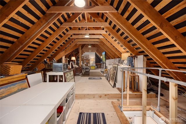 1245 High School Road NE, Bainbridge Island, WA 98110