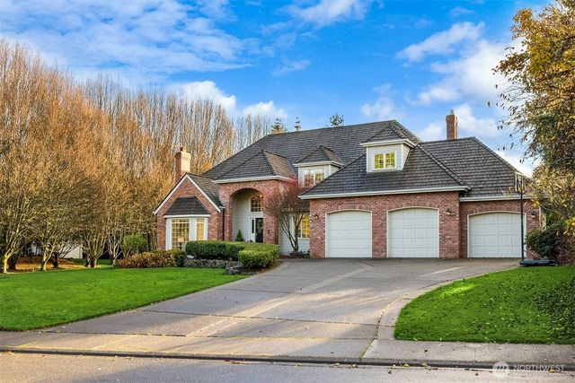 1245 High School Road NE, Bainbridge Island, WA 98110